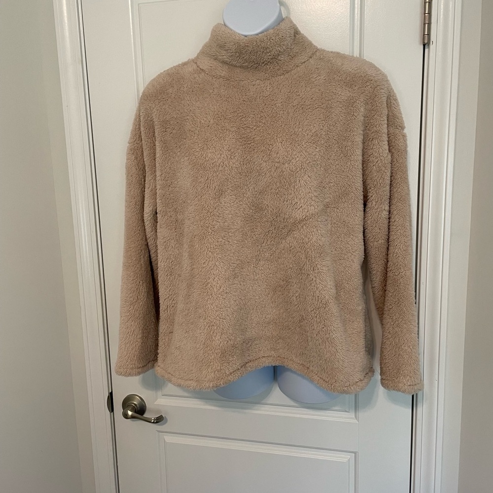 NWT, 32 DEGREE FAUX SHERPA PULLOVER